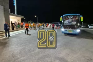 (ΒΙΝΤΕΟ) Άφιξη εν μέσω χειροκροτημάτων 