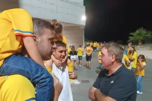 Πόλος έλξης ο Χάτζι - Φώτο... με Γκραντινάρου (φώτος)