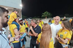 Πόλος έλξης ο Χάτζι - Φώτο... με Γκραντινάρου (φώτος)