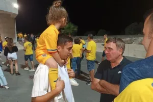 Πόλος έλξης ο Χάτζι - Φώτο... με Γκραντινάρου (φώτος)