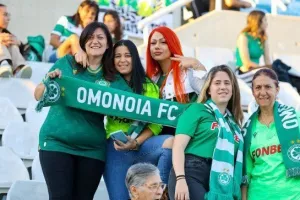 ΦΩΤΟΡΕΠΟΡΤΑΖ από τον κόσμο στο ΓΣΠ