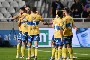 ΑΠΟΕΛ-Ανόρθωση: Γαλαζοκίτρινο… το ντέρμπι με Λαϊφη και Ντράζιτς! (φώτος)