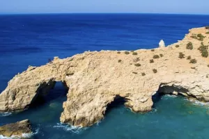 Γιατρός καταγγέλλει ότι η δήμαρχος τον έδιωξε επειδή μίλησε για μόλυνση από πόσιμο νερό