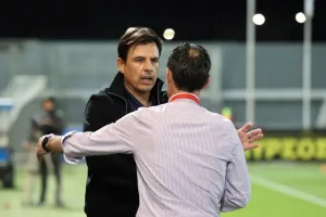 Nέα Σαλαμίνα-ΑΕΛ: Σπουδαίο…ΔΙΠΛΟ στο 90+! (Φώτος)