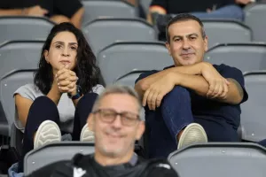 ΑΕΛ-Εθνικός: Γενέθλια με 5αρα και χατ τρικ Μακρή (φώτος) 