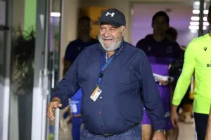 ΑΕΛ-Εθνικός: Γενέθλια με 5αρα και χατ τρικ Μακρή (φώτος) 