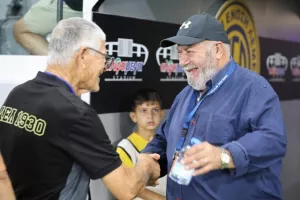 ΑΕΛ-Εθνικός: Γενέθλια με 5αρα και χατ τρικ Μακρή (φώτος) 