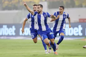 Χτύπημα... από Εθνικό: "Αν δεν μπορείς να αποδεχτείς..."