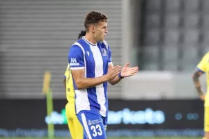 ΑΕΛ-Εθνικός: Γενέθλια με 5αρα και χατ τρικ Μακρή (φώτος) 