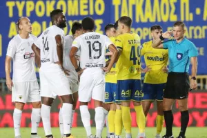«Κανένα πέναλτι υπέρ της ΑΕΚ» λένε παρατηρητής και ΚΕΔ!