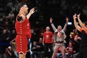 Ο Μπίλι Μπάρον αποσύρεται από την ενεργό δράση
