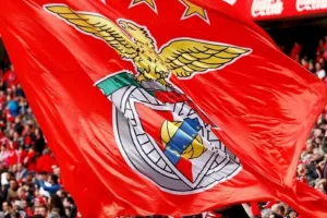 Κατηγορείται για φορολογικές απάτες και κινδυνεύει μέχρι και με τριετή αποκλεισμό η Μπενφίκα!