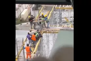 Βίντεο από τη συμπλοκή μεταξύ εργατών στο «Καμπ Νου»