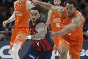 Χάουαρντ: "Παναθηναϊκός, Ολυμπιακός, Ρεάλ και Παρτίζαν στο Final Four φέτος"