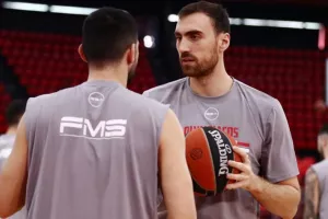 Η δωδεκάδα του Ολυμπιακού για το σπουδαίο ματς με τη Ρεάλ Μαδρίτης