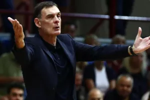 Μπαρτζώκας: «Επιστρέφουν την άλλη εβδομάδα οι ψηλοί - Δεν έχει κάτι σοβαρό ο Γκος»