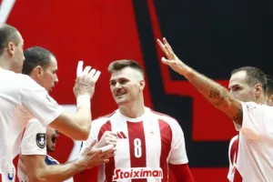 Στα Κανάρια Νησιά για να «σφραγίσει» την πρόκριση ο Ολυμπιακός
