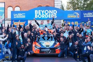 Η Hyundai θριάμβευσε στο Central European Rally!
