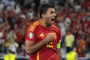 (ΕΠΙΣΗΜΟ) Ο Ρόδρι κατέκτησε την "Χρυσή Μπάλα" για 1η φορά στην καριέρα του!
