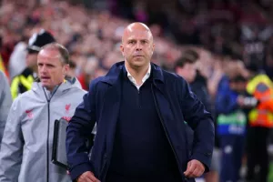 Ονειρικό ξεκίνημα για Σλοτ στην Λίβερπουλ