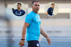 Αυγουστή/ΞΑΝΑ με Καρώ και Μολ