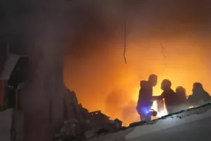 Iσραηλινό «σφυροκόπημα» κοντά στο νοσοκομείο Χαρίρι: 4 νεκροί και 24 τραυματίες