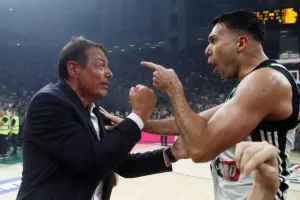 Αταμάν: "Από τις πιο σημαντικές μεταγραφές ο Σλούκας"
