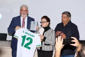 Ομόνοια/Εκδήλωση μνήμης και τιμής των ηρώων της αντίστασης (φώτος)
