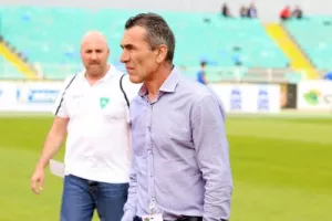 Επιστροφή... Αδάμου!