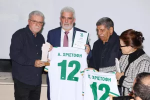 Ομόνοια/Εκδήλωση μνήμης και τιμής των ηρώων της αντίστασης (φώτος)
