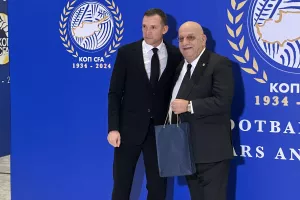 ΕΔΩ και ο Σεφτσένκο 