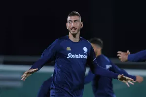 Μηνάς... ξανά