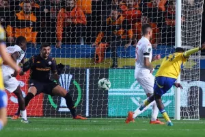 ΑΠΟΕΛ-Fiorentina: Δώρο γενεθλίων η Θρυλική… νίκη επί των Ιταλών! (φώτος)