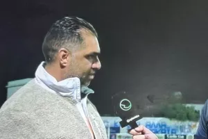 Έντονος ο Δημοσθένους για Αργυρού/"Έχει πρόβλημα και να κάτσει σπίτι του"