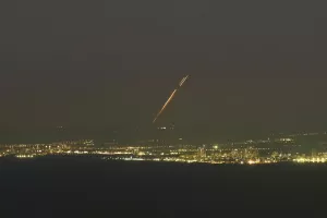 Η Χεζμπολάχ εκτόξευσε βαλλιστικούς πυραύλους κατά του αρχηγείου του ισραηλινού στρατού