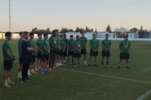 Νικηφόρο σερί και -4 από την κορυφή 