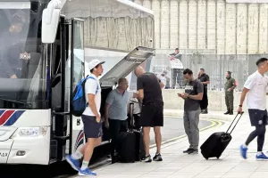 (Φώτος kerkida) Η άφιξη του Απόλλωνα
