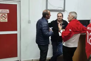 Φίλους... παντού!