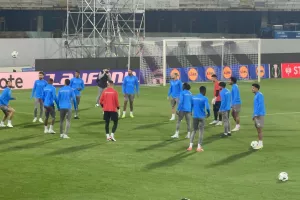 (Βίντεο-Φώτος kerkida) Η πρόπονηση της Πάφου στο "Artemio Franchi"