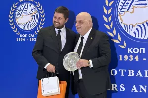 Μάκης... σε Γιώργο