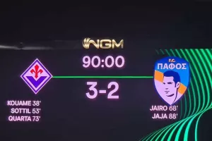 Περήφανος... ο Χάρης!