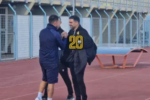 Με χαμόγελο... στα γνώριμα λημέρια ο Σατσιάς! (Φώτος Kerkida)