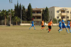 (Φώτος) Μισή ντουζίνα γκολ και ισοπαλία στα Μανδρία  