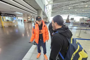 ΞΑΝΑ στο αεροπλάνο!