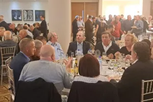 (Απόλλων) Τιμές στην ομάδα που κατέκτησε το 2ο πρωτάθλημα/ΦΩΤΟΣ