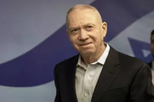 Ο Νετανιάχου «καρατόμησε» τον υπουργό Άμυνας Γιοάβ Γκάλαντ