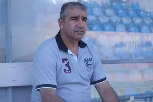 Πίττας:"Η εισβολή με ανάγκασε να έρθω στη Λεμεσό- Ο πατέρας μου μετά από πιέσεις με άφησε να ασχοληθώ με το ποδόσφαιρο"   