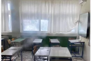 Κατέρρευσε ταβάνι σε Γυμνάσιο την ώρα του μαθήματος