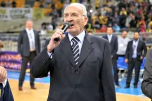 "Ένας χρόνος χωρίς την φωνή μας..."