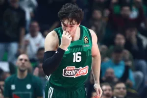 Παναθηναϊκός - Μακάμπι: Μίλησε... το επιθετικό ταλέντο και ο X-Factor Όσμαν στο φινάλε